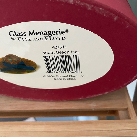 Fitz & Floyd Handblown Art glass Menagerie south beach hat - Picture 9 of 10